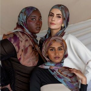 Watercolor floral, Vela, Mini-size, never worn